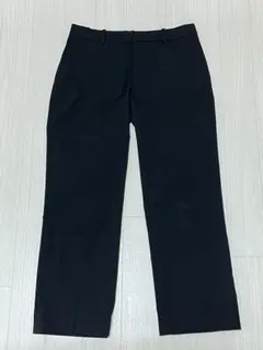 ユニクロ　ストレート① スラックス　スーツのパンツ　黒　M