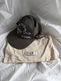 【美品】VALENTINO Jamie Reid キャップ アーミーグリーンのサムネイル