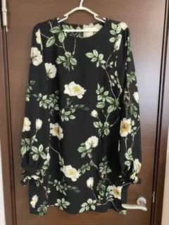 レディース　ワンピース　花柄　H &M