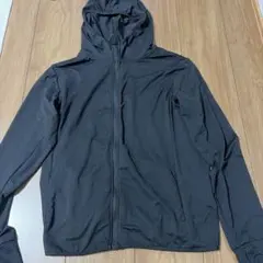 UNIQLO UVカット フルジップパーカー ブラック L