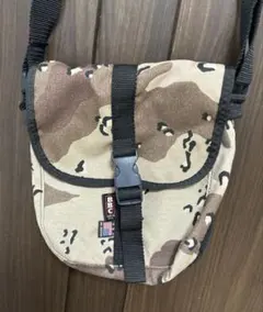 Item thumbnail for item a359704c-692a-4b73-bf18-06f923f440ca