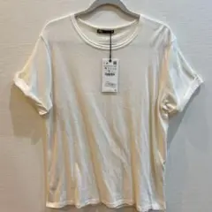 【値下げ】タグ付きZARAのオフホワイトTシャツ