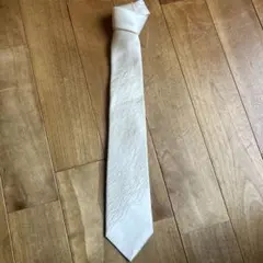 yumi katsura 桂由美　シルク　流波　光沢美しい　白　新郎　パーティ