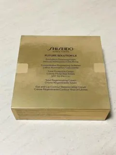 SHISEIDO フューチャーソリューションLX特製品セット（資生堂コットン付）