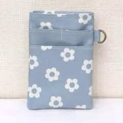 【人気】ラミネート生地☆ナースポケット☆オーガナイザー☆花柄♪くすみブルー