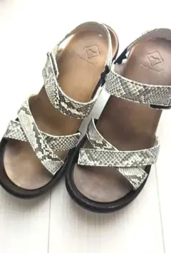 リゲッタ　　サンダル 　パイソン柄のサムネイル