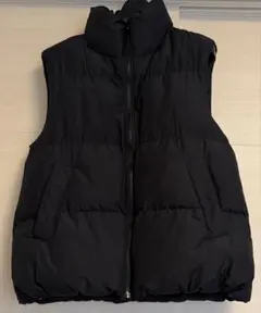 美品 GU ヒートパデッドオーバーサイズベストS
