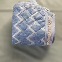 未使用冷感敷きパッド ブルー キルティング加工