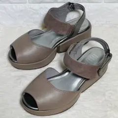 【極美品】fitfit 厚底アンクルサンダル 本革 22.5cm ベージュ