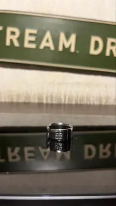 GIVENCHY Spoon ring 21号