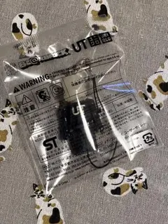 BE@RBRICK UNIQLO UT ストラップ　ベアブリック非売品のサムネイル
