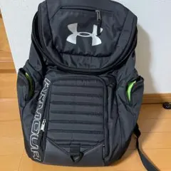 UNDER ARMOUR バックパック リュック ブラックのサムネイル