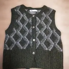 ZARA グリーン ニットベスト L