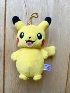 ピカチュウ⭐︎ぬいぐるみキーホルダー　未使用　ポケモン