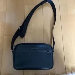 COACH ブラック ショルダーバッグ