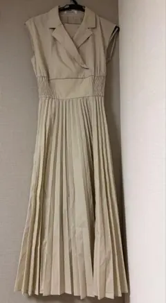 SNIDEL ベージュ ノースリーブ シャツプリーツワンピース　サイズ0