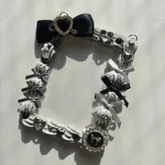 【No.085】ホイップデコ　トレカケース　硬質ケース　グレー　リボン　ハート