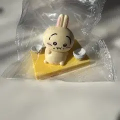 松屋 ちいかわ オリジナルフィギュア【うさぎ】