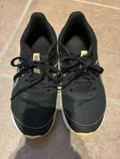 アシックス　スニーカー　21.5㎝