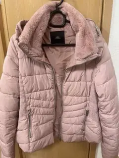 ZARA ピンクダウンジャケット ファー付きダウン 冬用ダウンのサムネイル