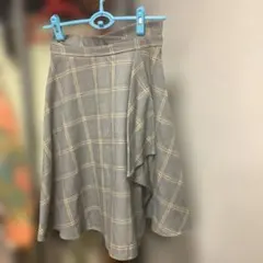 グレー チェック柄 フレアスカートのサムネイル