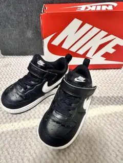 【美品】ナイキ　NIKE シューズ　スニーカー　13cm