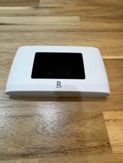 Rakuten モバイルルーター ホワイト　箱あり