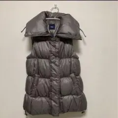美品！Gap 大きな襟のダウンベスト　Sサイズ