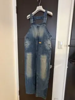 Item thumbnail for item dfbe2f06-a4f3-4805-8244-fbf08d0eb28a