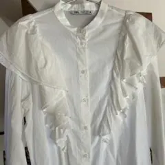 ZARA ホワイト フリル長袖シャツ