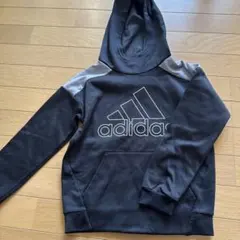 adidas フード付きパーカー 130
