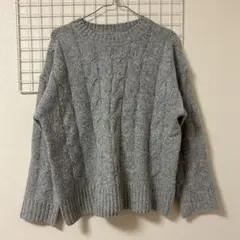 Dazy グレー ケーブル編み ニット M