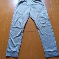 ナイキTHERMA-FIT スウェット150〜160センチ