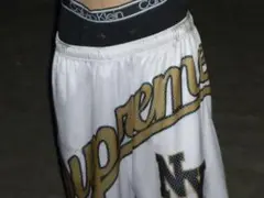 supreme ハーフパンツ　バスパン