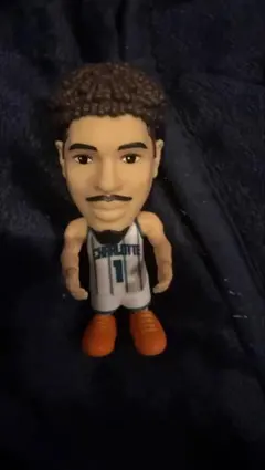 NBA Ballers LaMelo Ball フィギュア