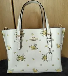 【美品】 COACH バック 花柄 モリートートバッグ25 フローラル