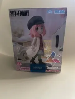 スパイファミリー　アーニャフィギュア