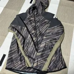 アスレタ　ウェア