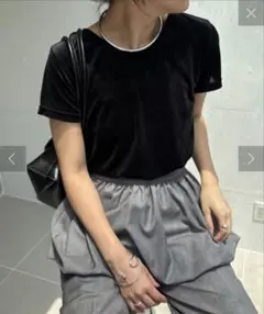 シアーベロアTシャツ ブラックのサムネイル