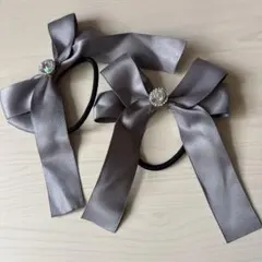 グレーサテンリボンヘアゴム2個セット