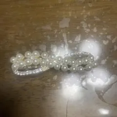 バレッタ　パールとクリスタルのバレッタ