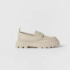 新品未使用　ZARA ザラ　キッズ　ガールズ　ローファーエクリュ　18.5cm