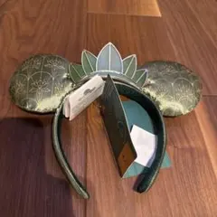 Item thumbnail for item 198f4bd6-53e7-41b3-bc6d-3ac344f3b14a