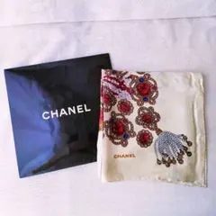 【美品】CHANEL シャネル スカーフ 宝石 グリポア ジュエリー レアのサムネイル
