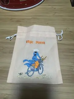 Item thumbnail for item bbe756f0-775d-471b-8f0d-1c61d32cd23d