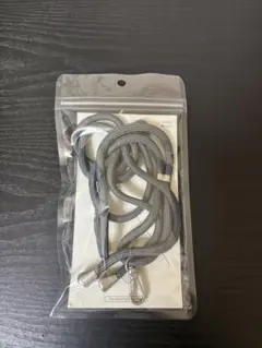 スマホストラップホルダー　3COINS