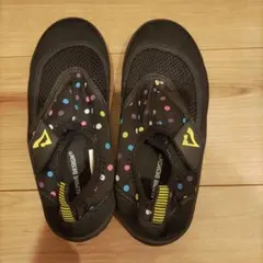 ウォーターシューズ　マリンシューズ　ビーチサンダル　22センチ