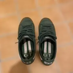 Nike GT ダークグリーン スニーカー