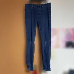 Item thumbnail for item 0585157b-fcb7-4e35-a7f4-2d62b078ef52