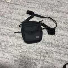 BEAMS HEART ショルダーバッグ ブラックのサムネイル
